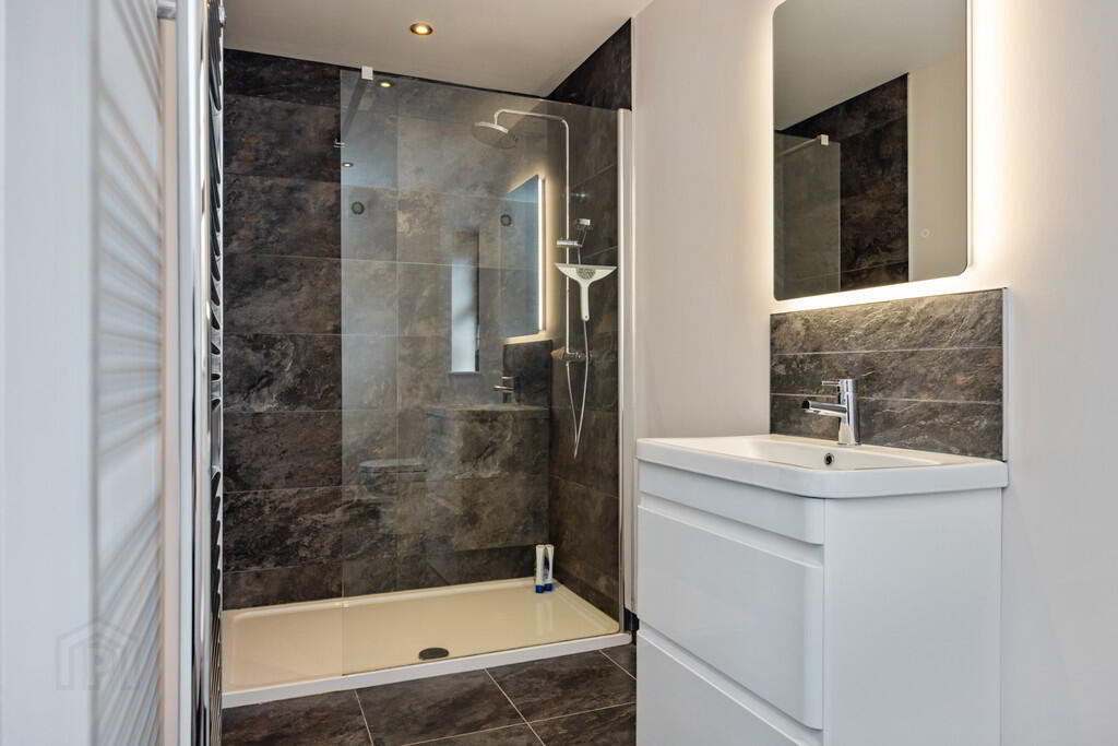 3 Thorndale View 21 of 42