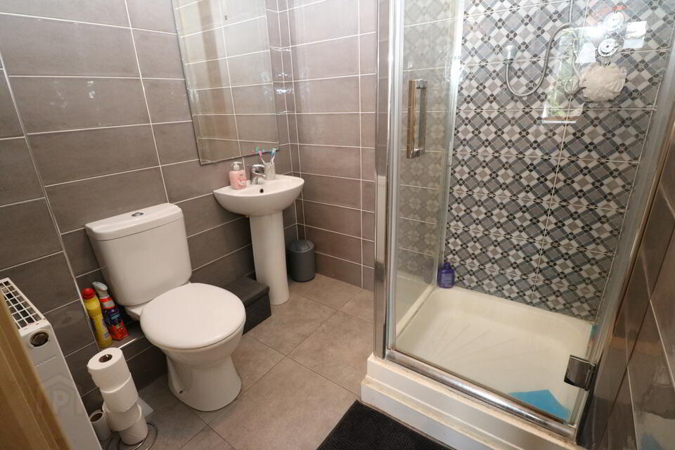 9 Park Vale 16 of 22