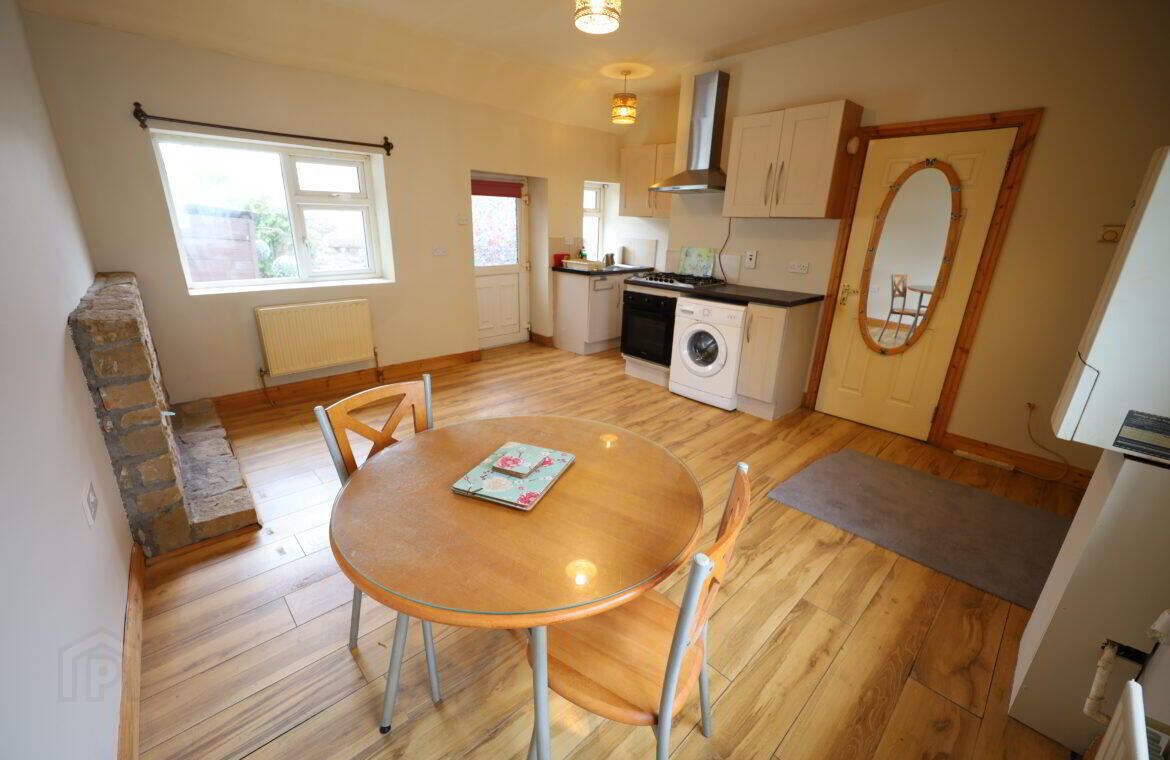 An Tigín, 4 Ashgrove Terrace 4 of 9