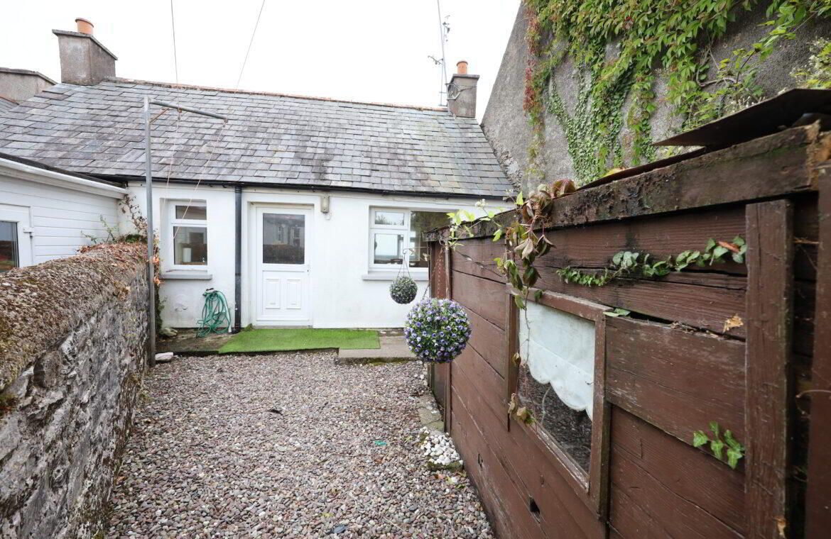 An Tigín, 4 Ashgrove Terrace 8 of 9
