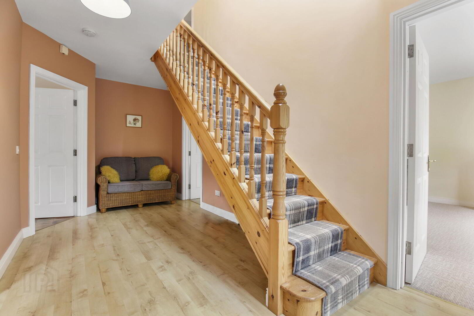 1 Woodside 3 of 28