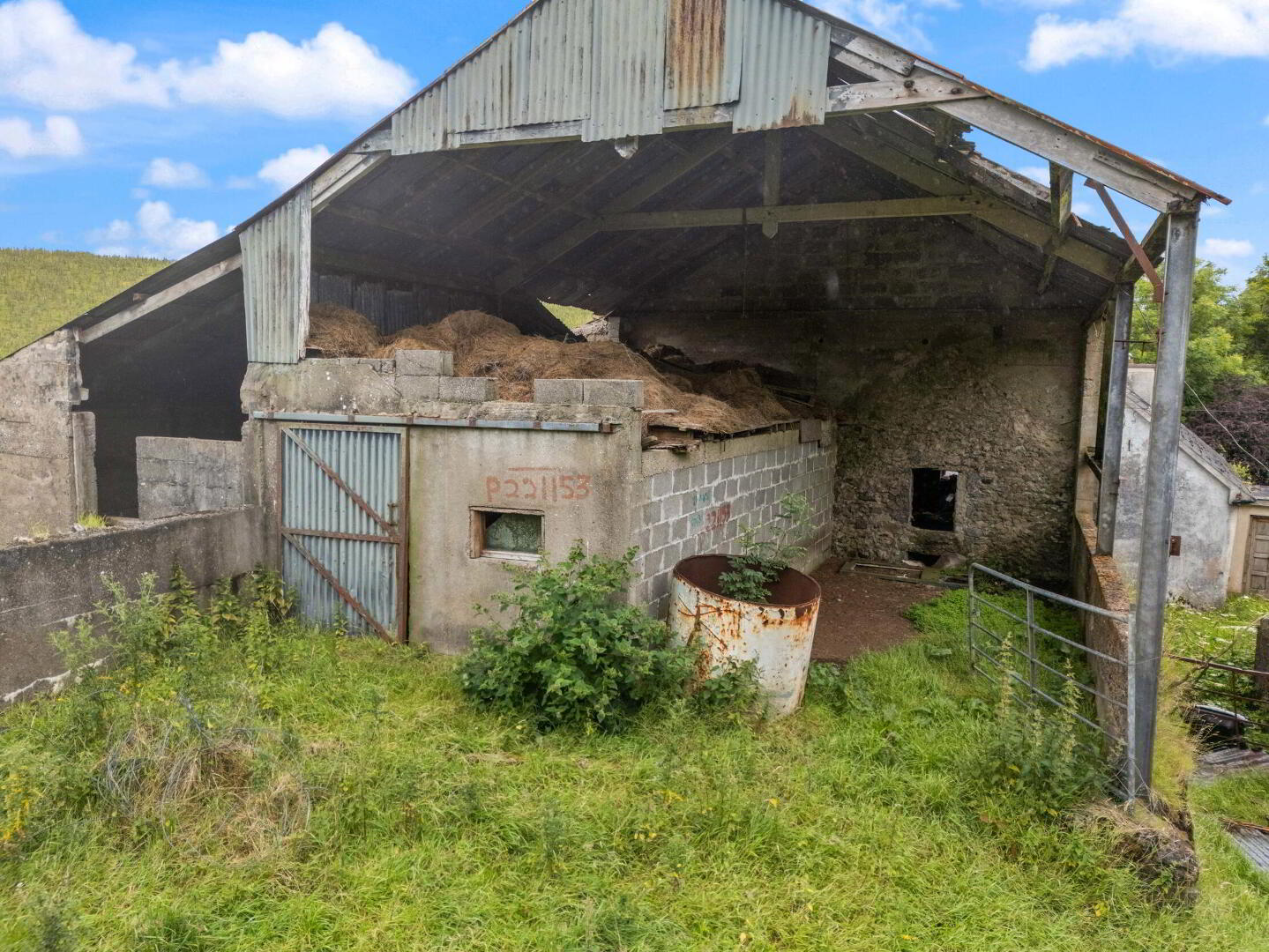 House On, C.56 Acres Ardara 10 of 24