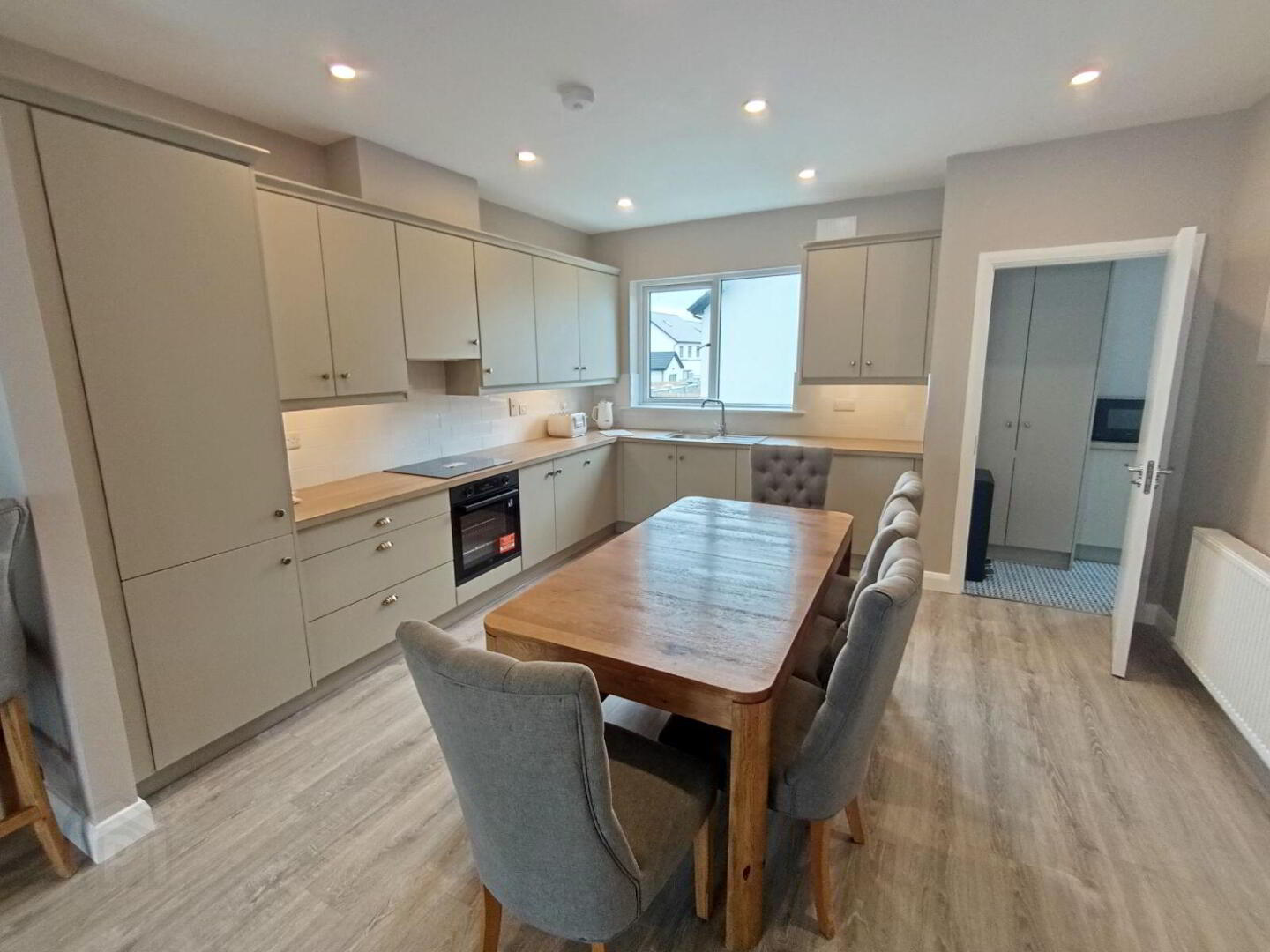 72 Newtown Avenue 1 of 20