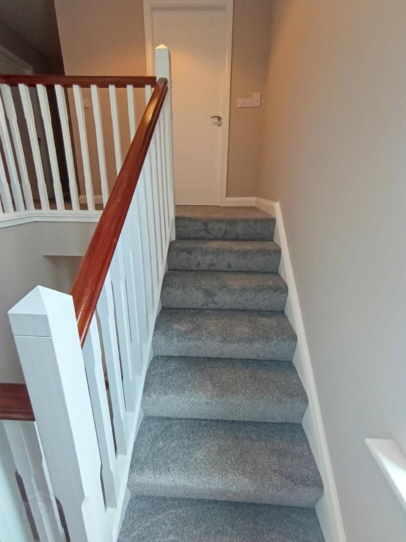 72 Newtown Avenue 11 of 20