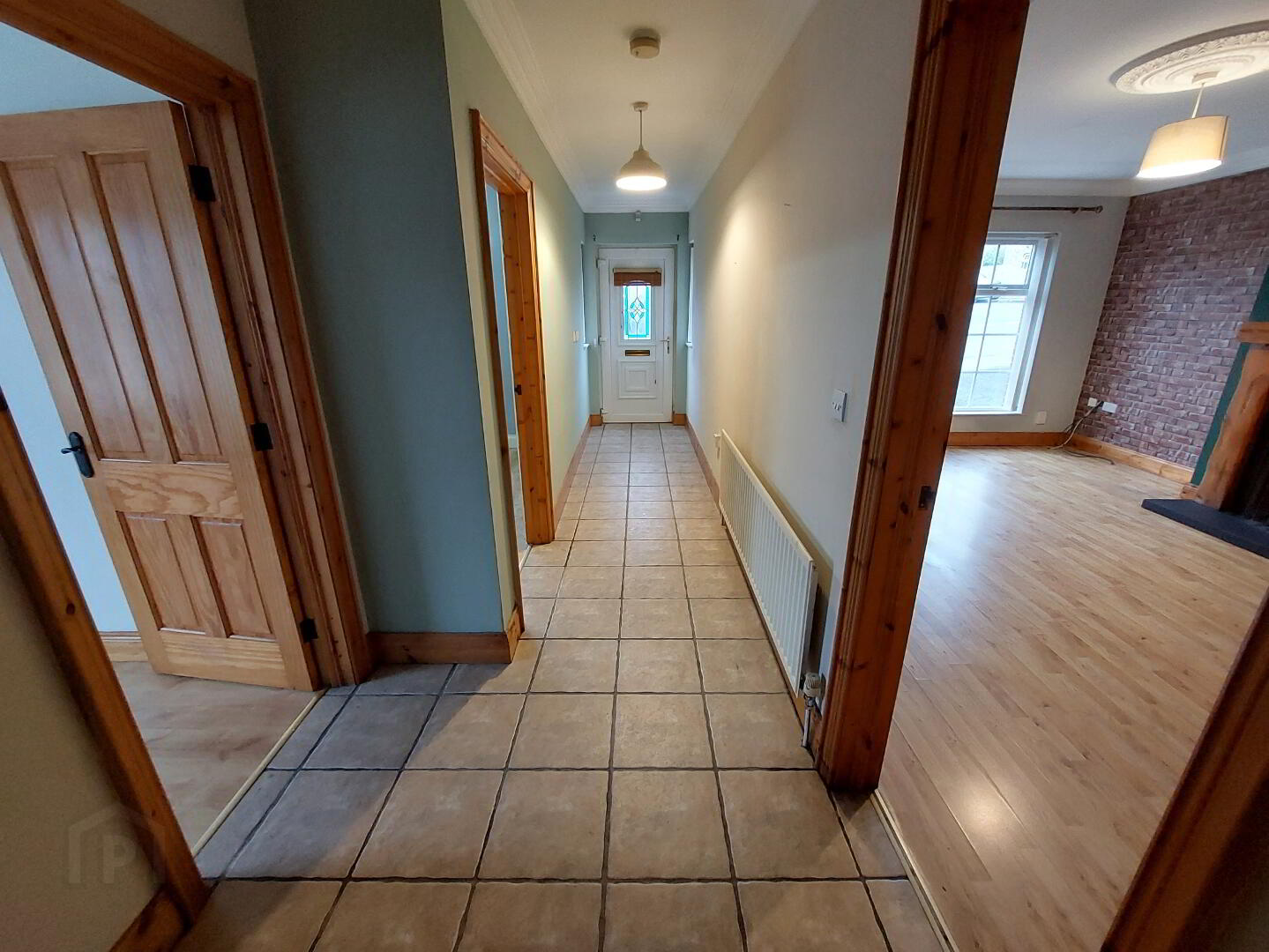 34 Blackthorn Manor 2 of 16