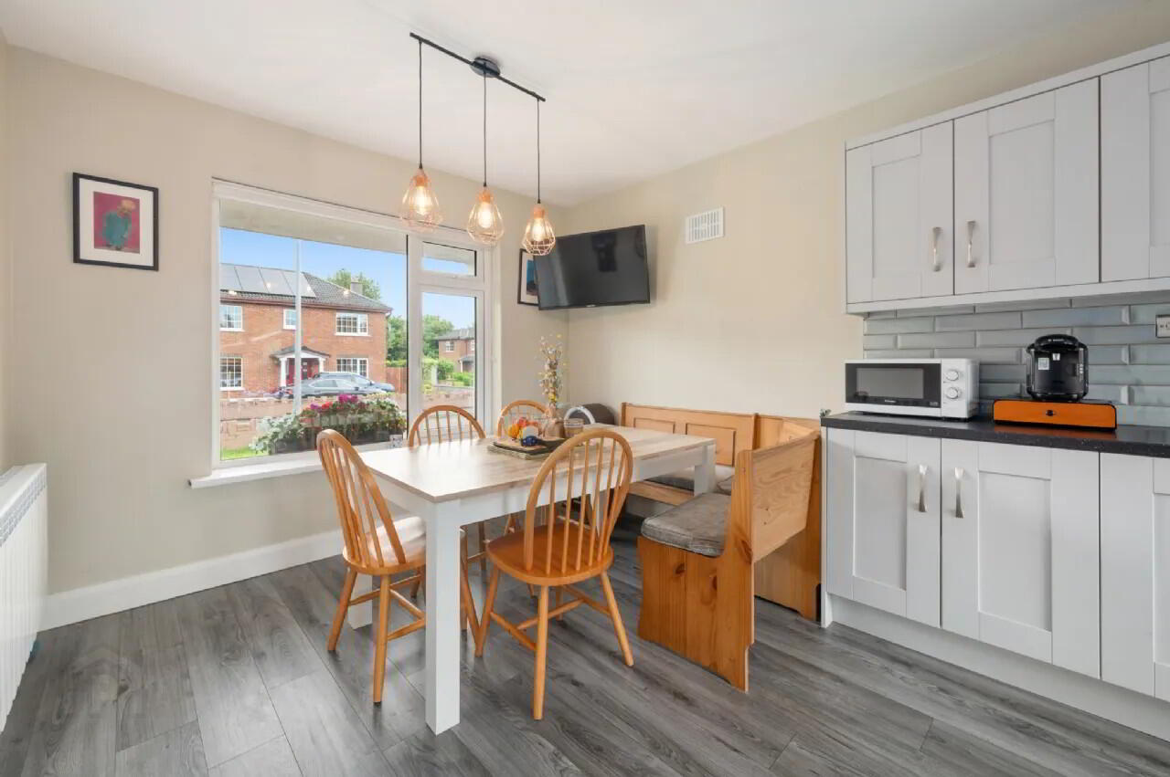 6 Eglantine Drive 7 of 17