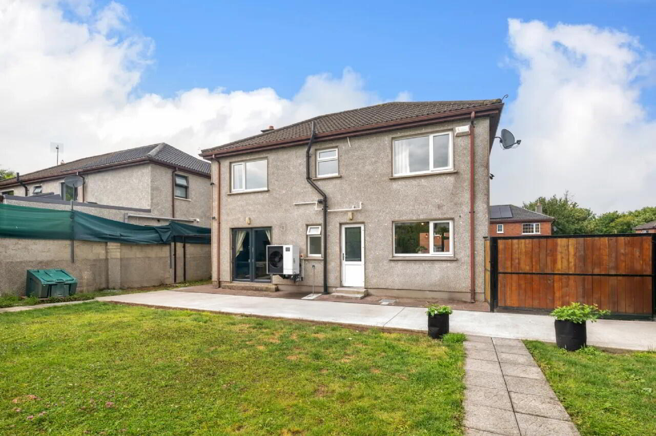 6 Eglantine Drive 17 of 17