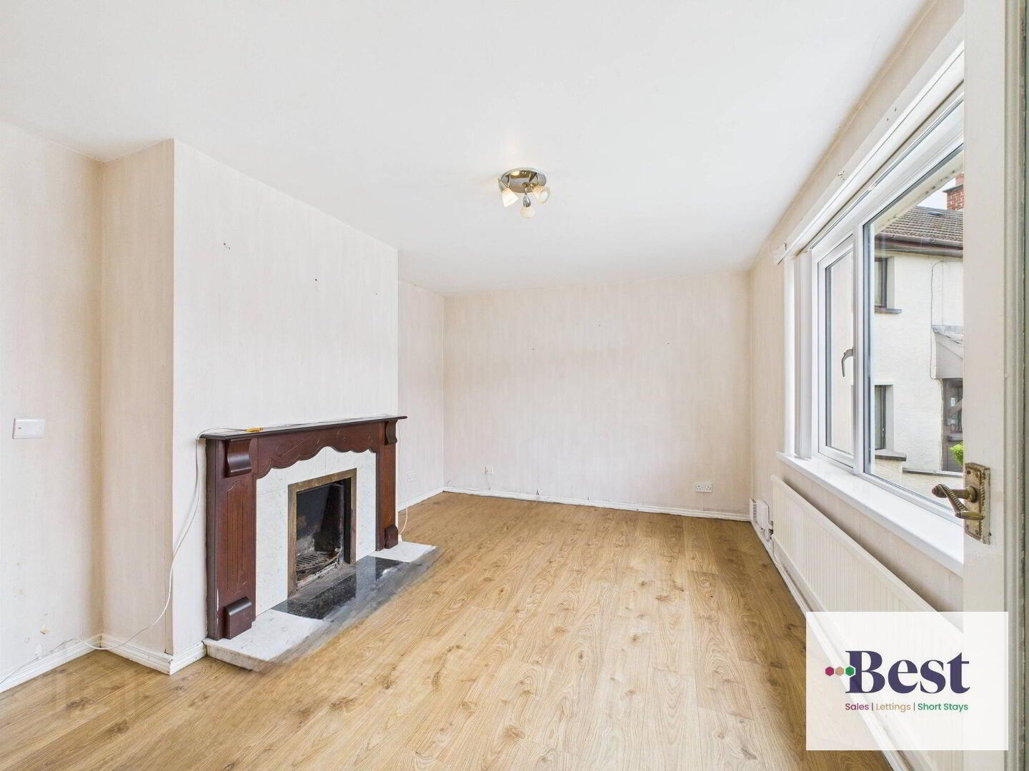 57 Ferris Avenue 3 of 16