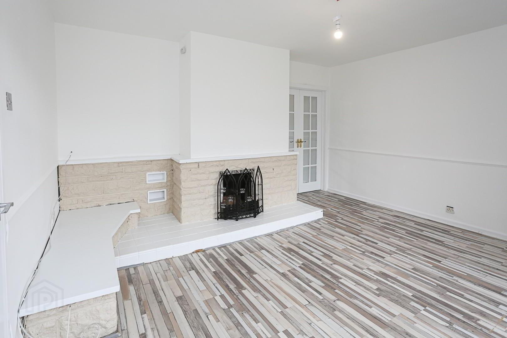 8 Fernmore Avenue 7 of 15