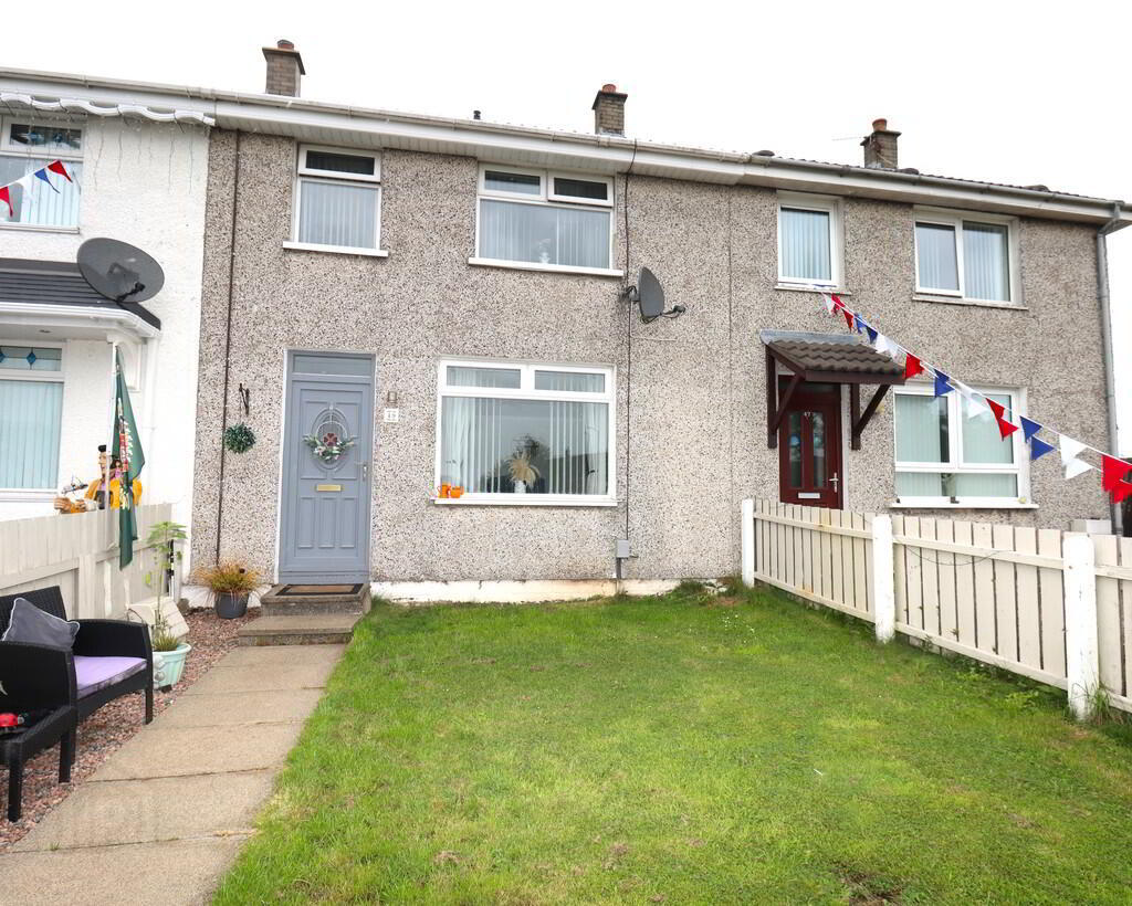 49 Tulleevin Walk 1 of 15
