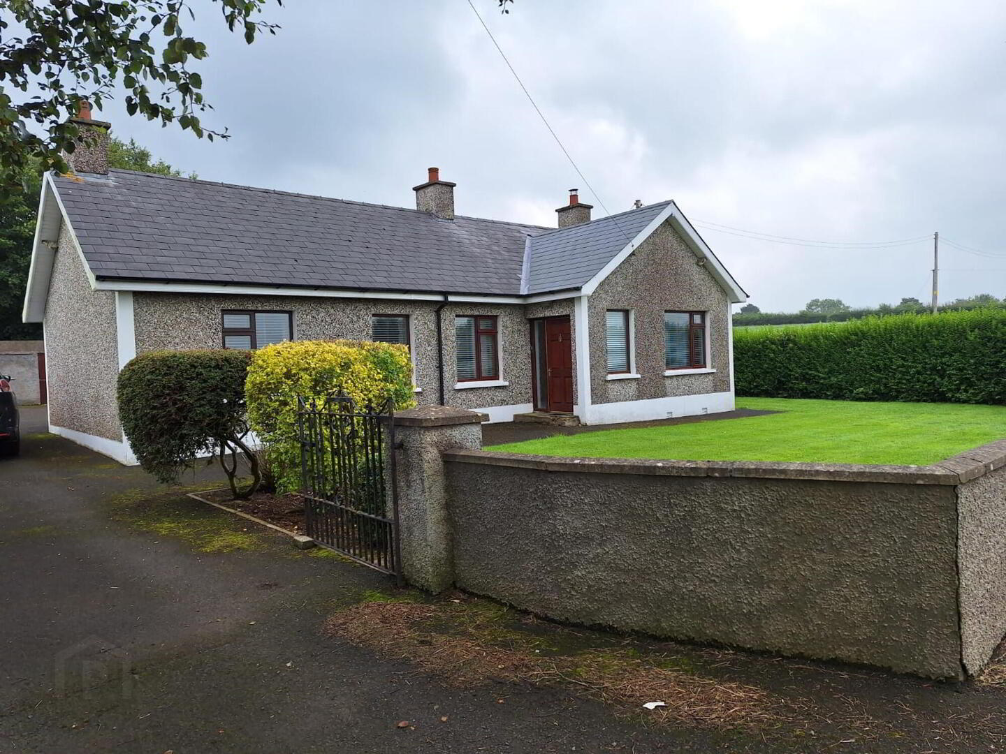 96 Gracehill Road 1 of 8