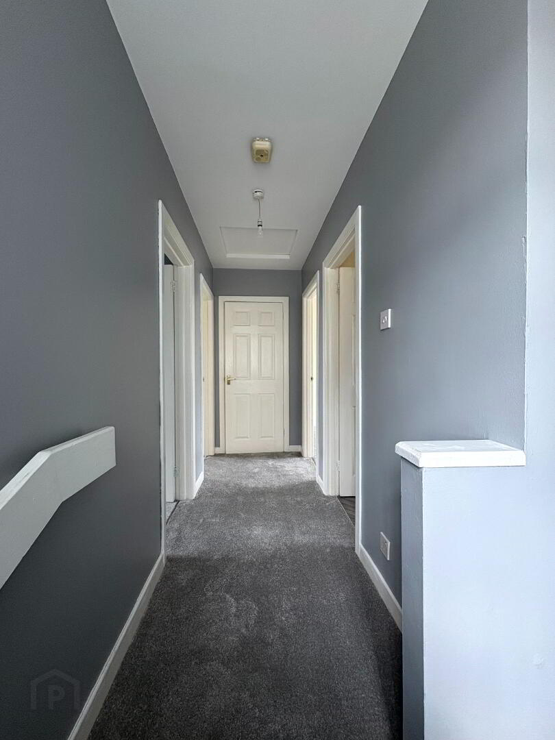 22 Dernmore Drive 9 of 19