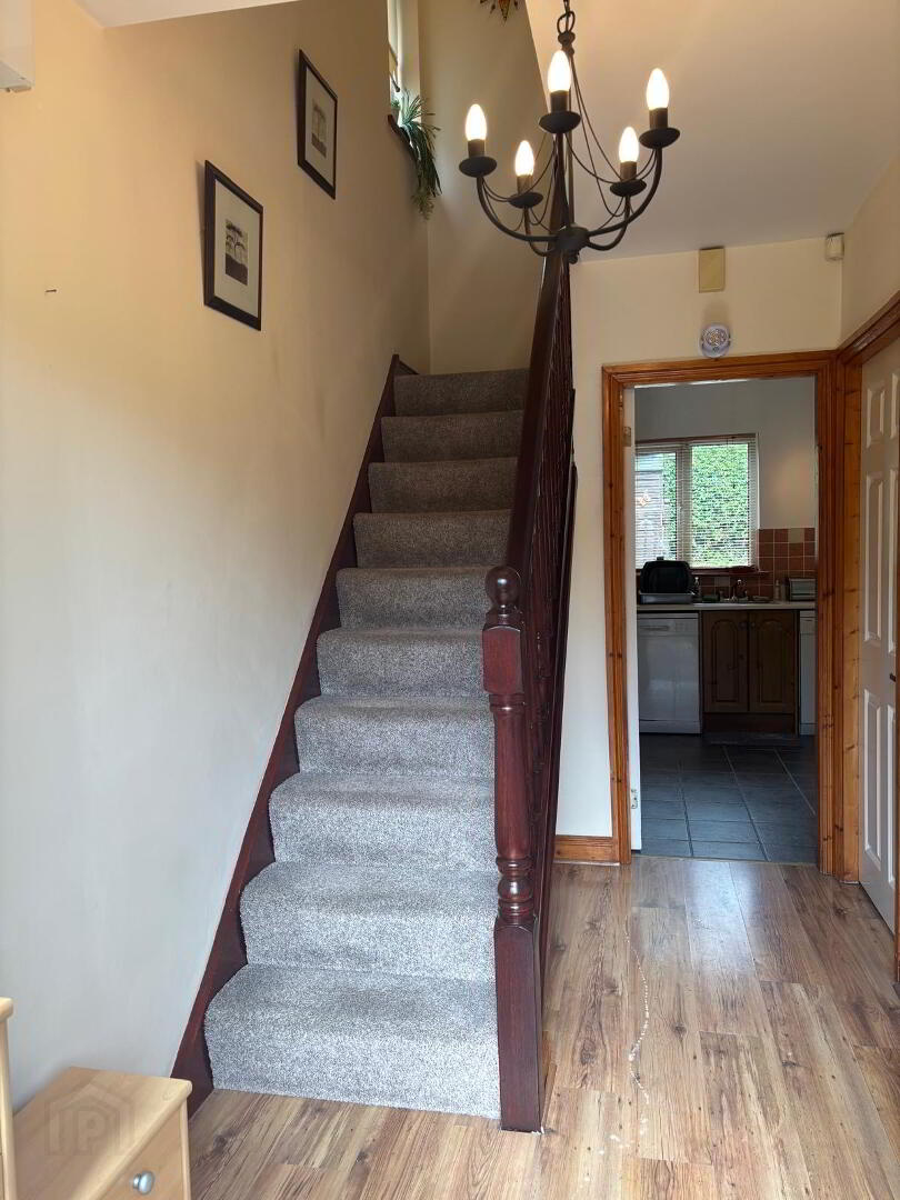 68 Burrin Manor, Tulllow Road 4 of 17