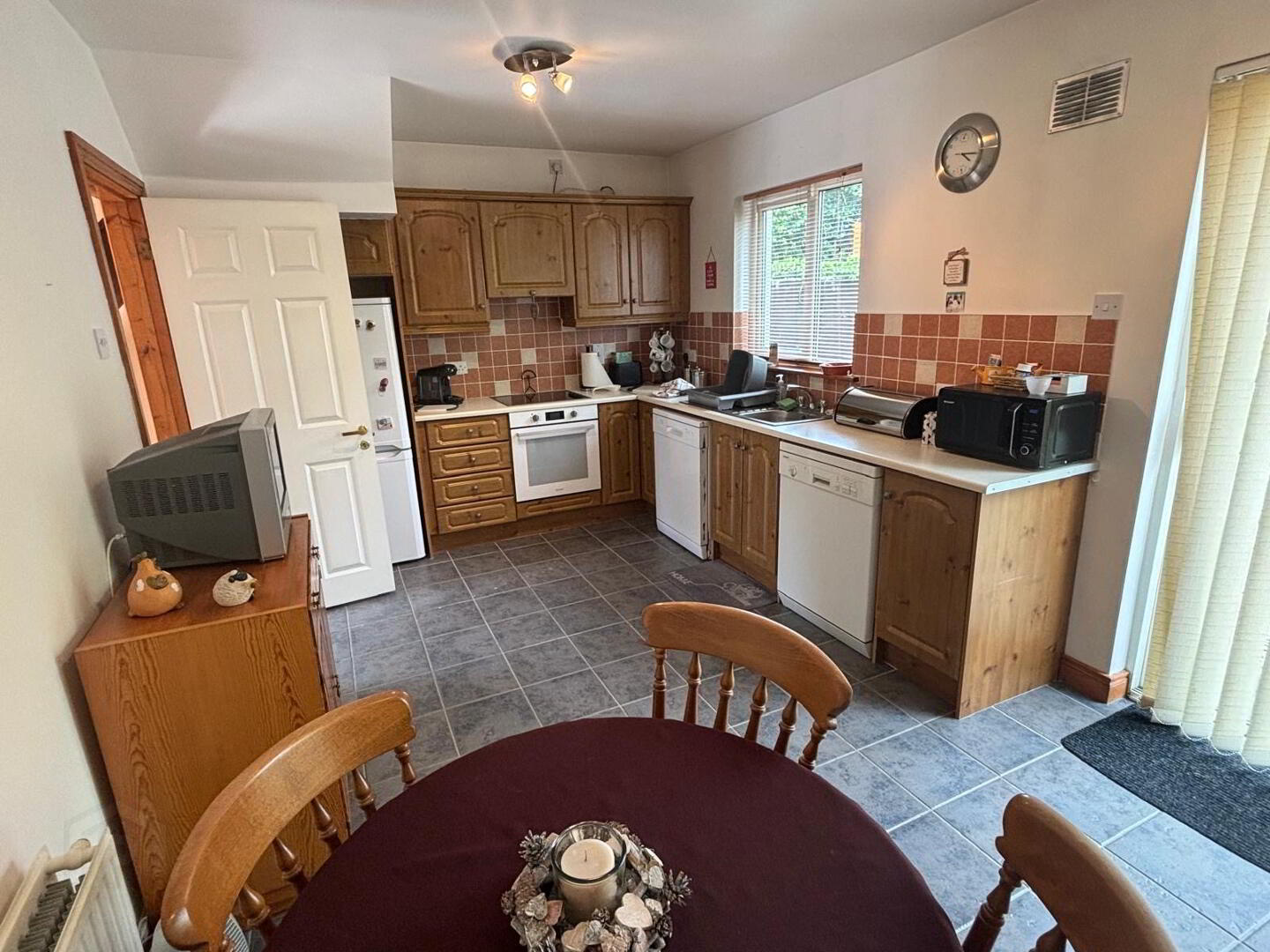68 Burrin Manor, Tulllow Road 5 of 17