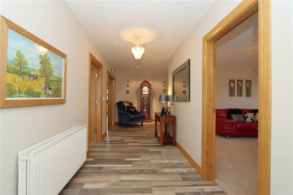 50 Moss Road 4 of 38