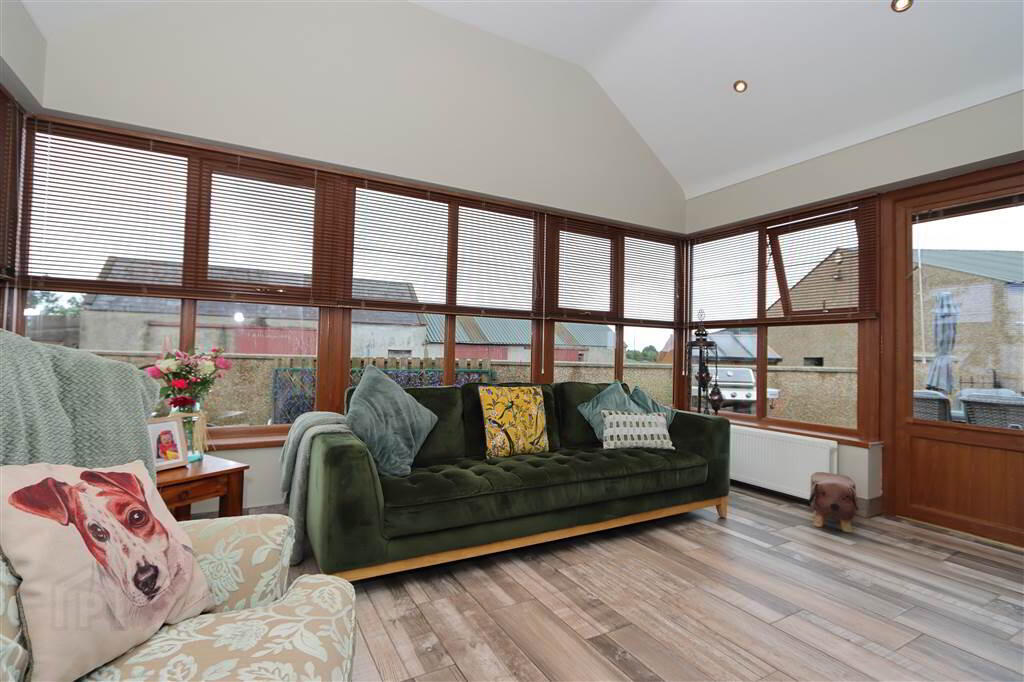 50 Moss Road 12 of 38