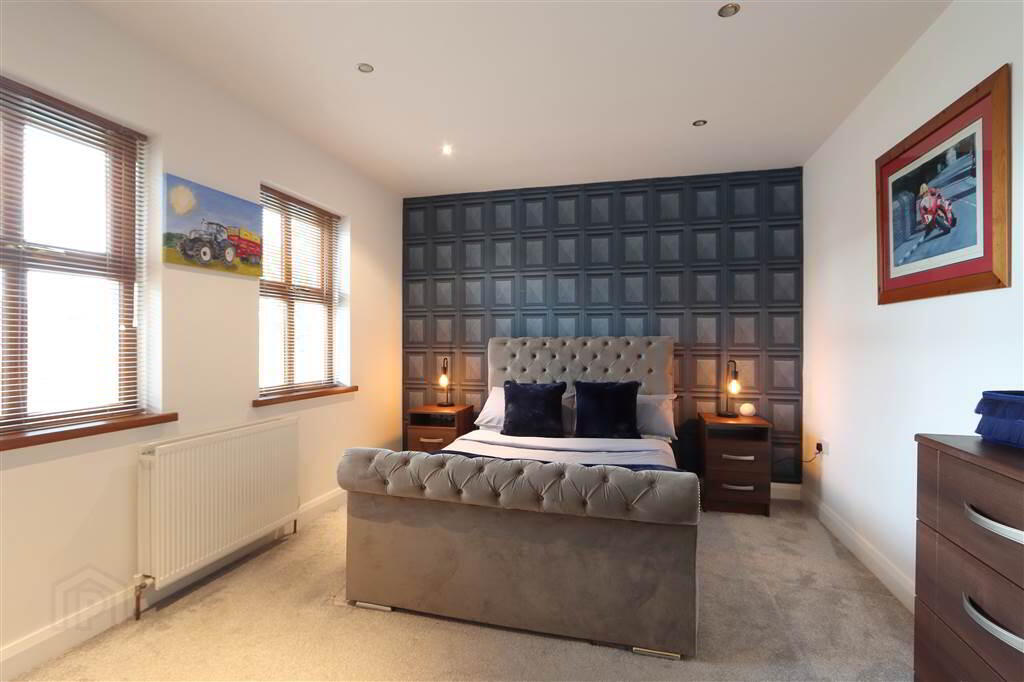 50 Moss Road 18 of 38