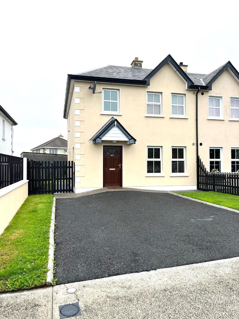 43 Highfield 1 of 14