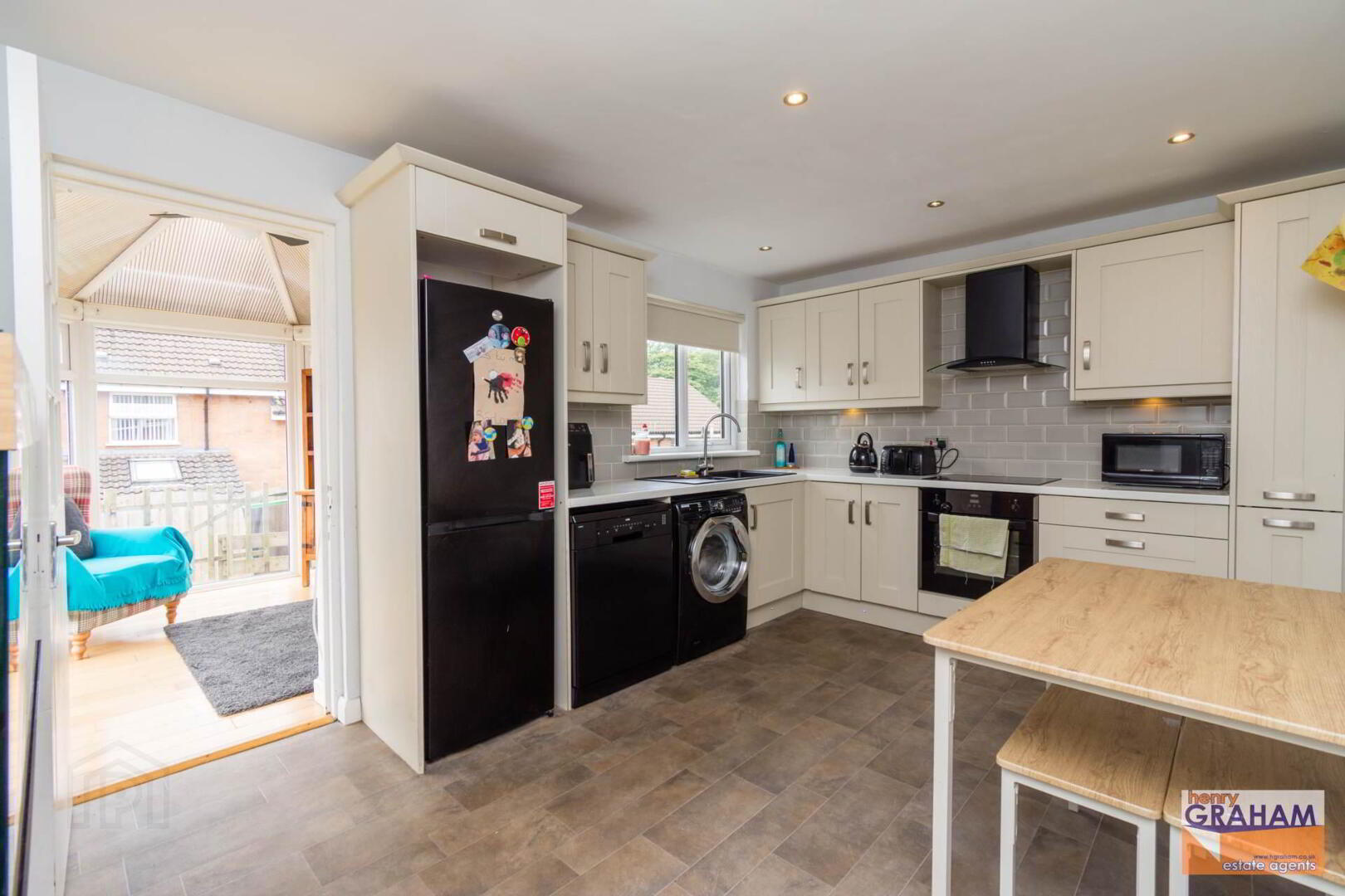 83 Hilden Court 4 of 16