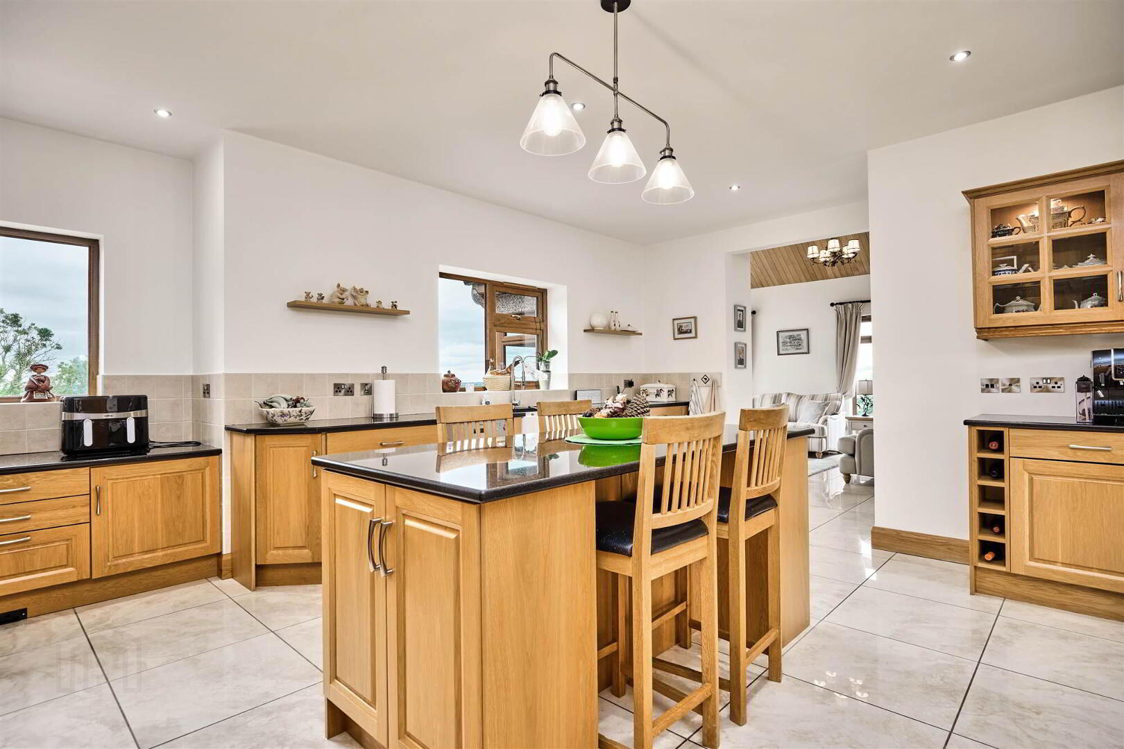 60 Glebe Road 7 of 70