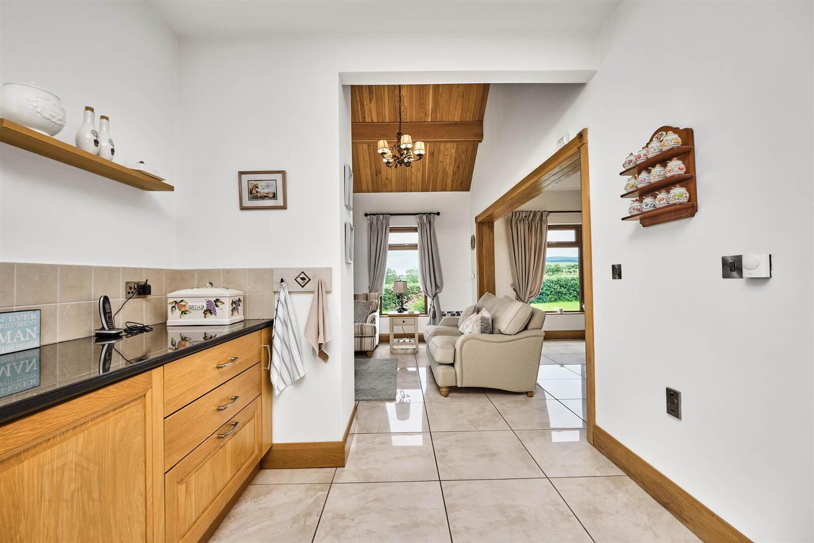 60 Glebe Road 11 of 70
