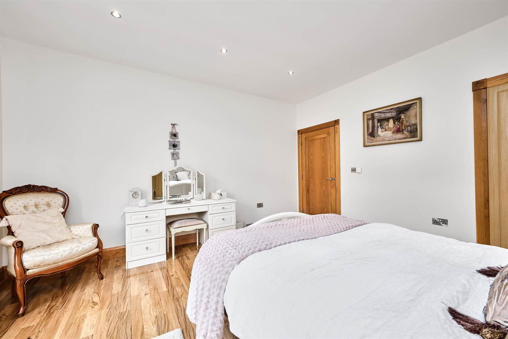 60 Glebe Road 35 of 70