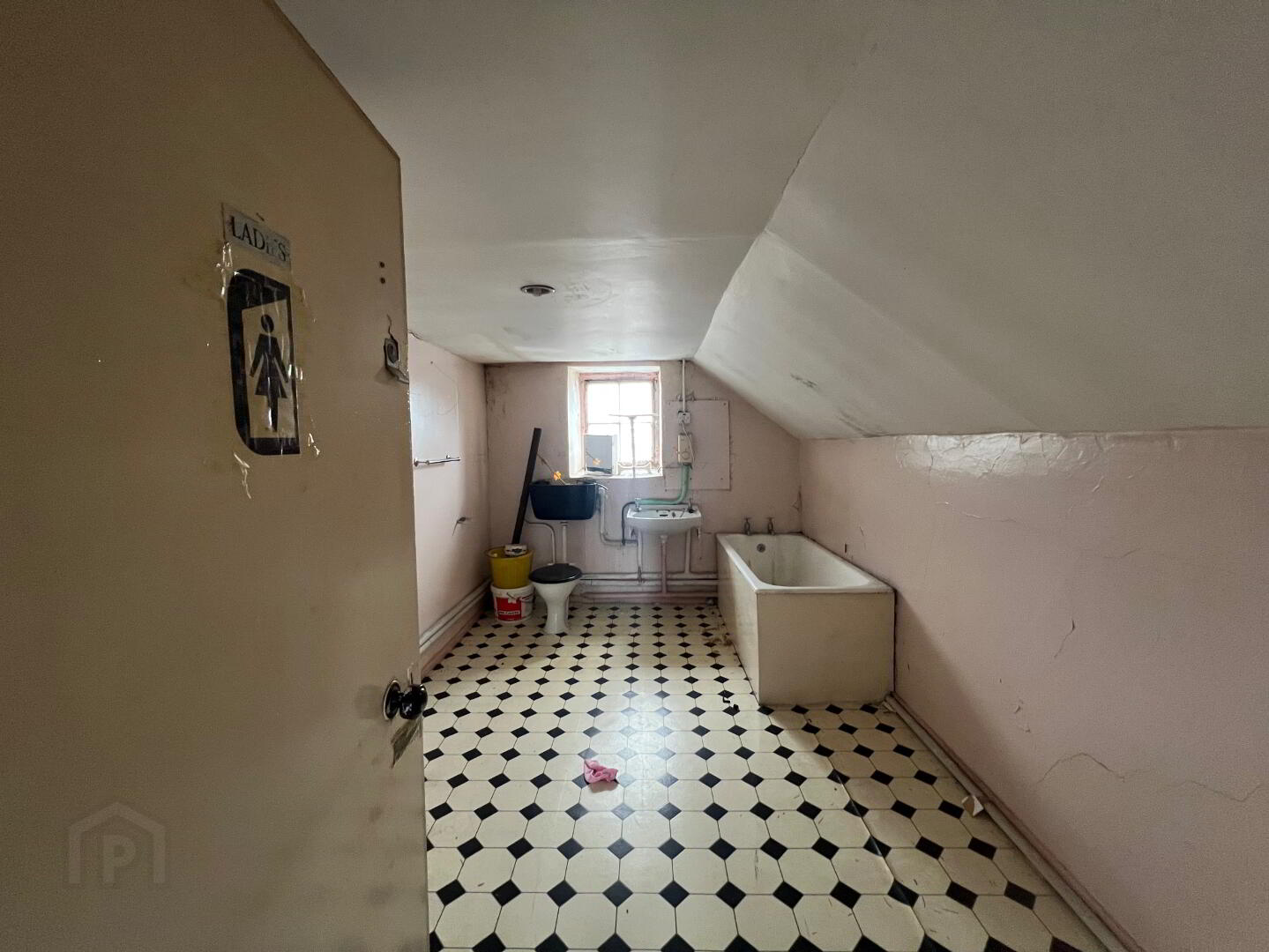 Redevelopment/Investment Opportunity, 69 Church St 14 of 18