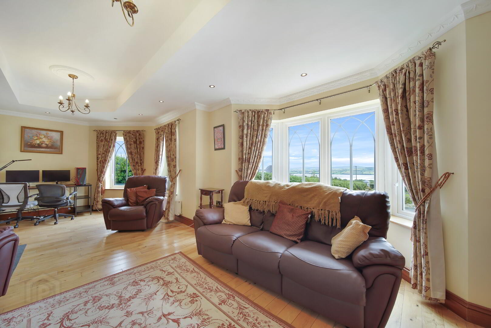 Hollyhill House, Ballymaleel 10 of 44