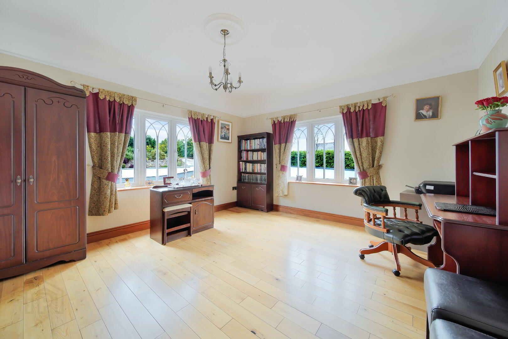 Hollyhill House, Ballymaleel 13 of 44