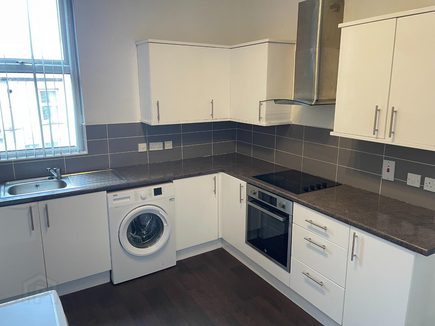 143 & 143a Stranmillis Road 12 of 20