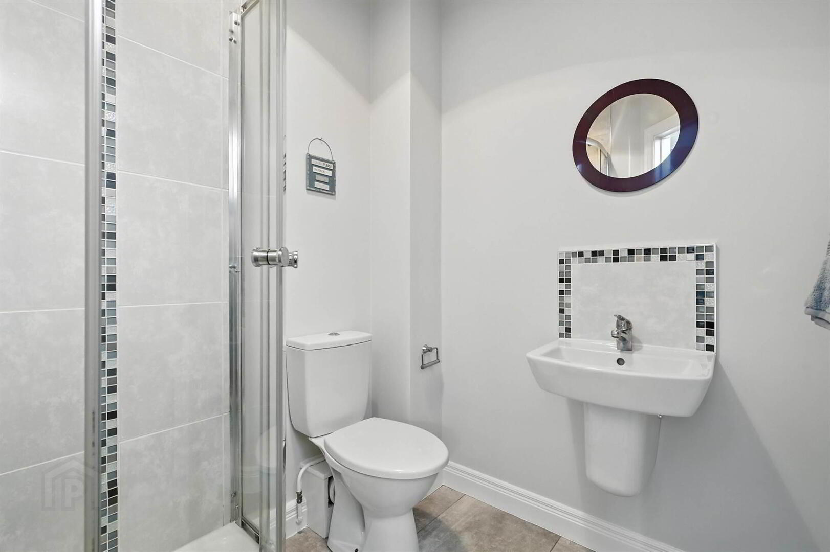 Apt 52, Sir Richard Wallace Walk 13 of 21