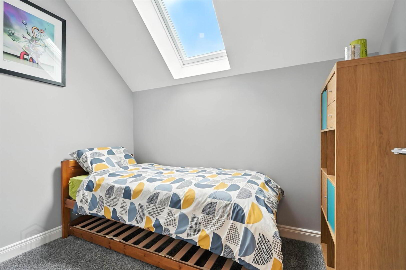 Apt 52, Sir Richard Wallace Walk 17 of 21