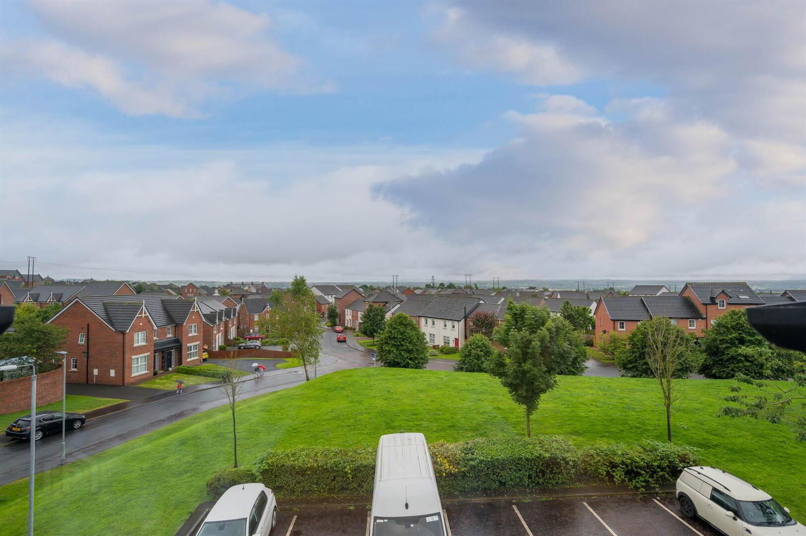 Apt 52, Sir Richard Wallace Walk 19 of 21