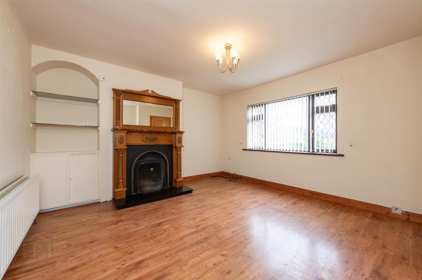 4 Edenderry Park 2 of 17