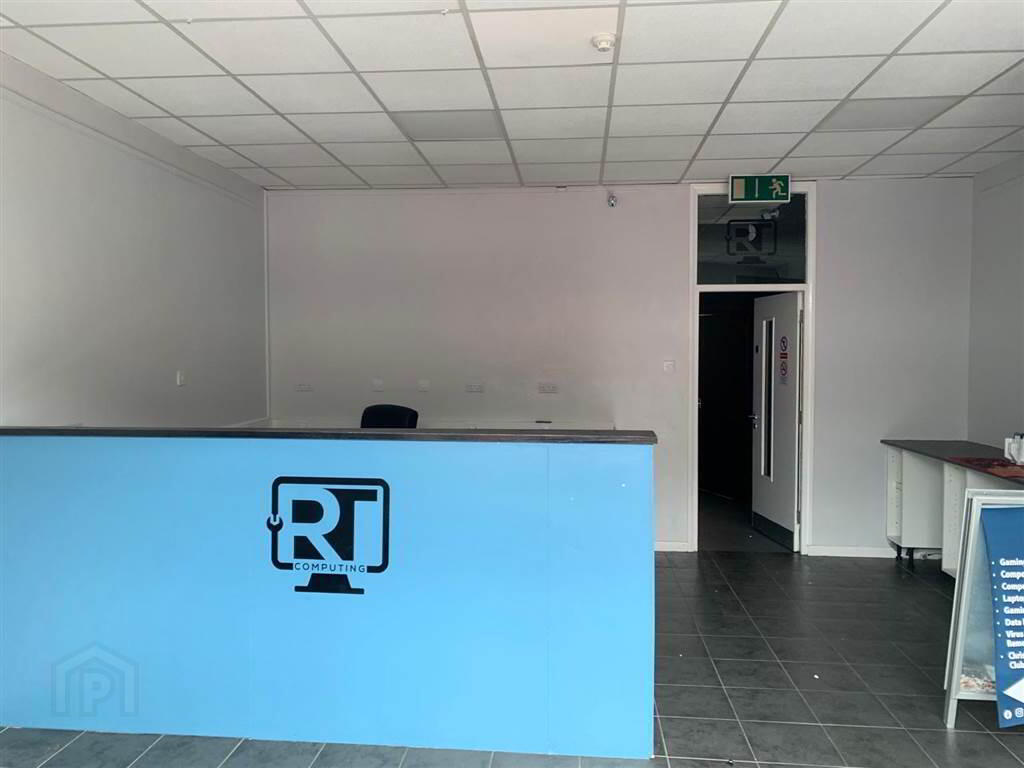 SHOP/OFFICE, 8c Graham Gardens 3 of 6