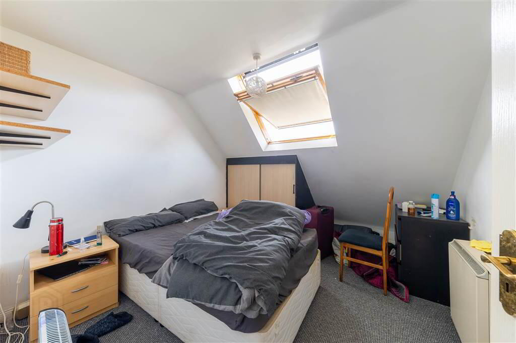 34b Ashley Avenue 8 of 8