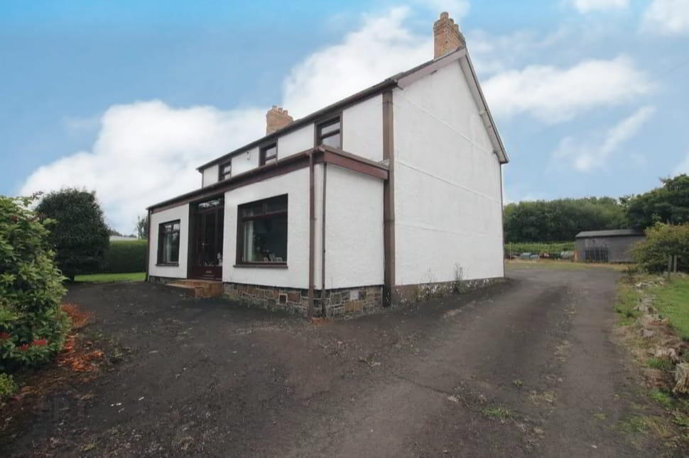 19 Ballycraigy Road 14 of 15