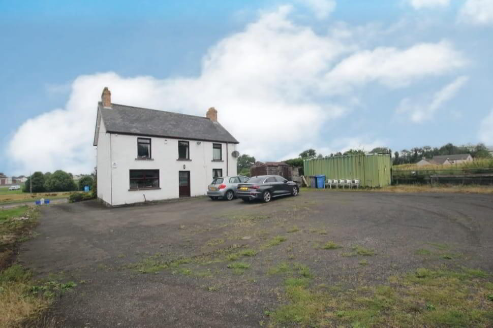 19 Ballycraigy Road 15 of 15