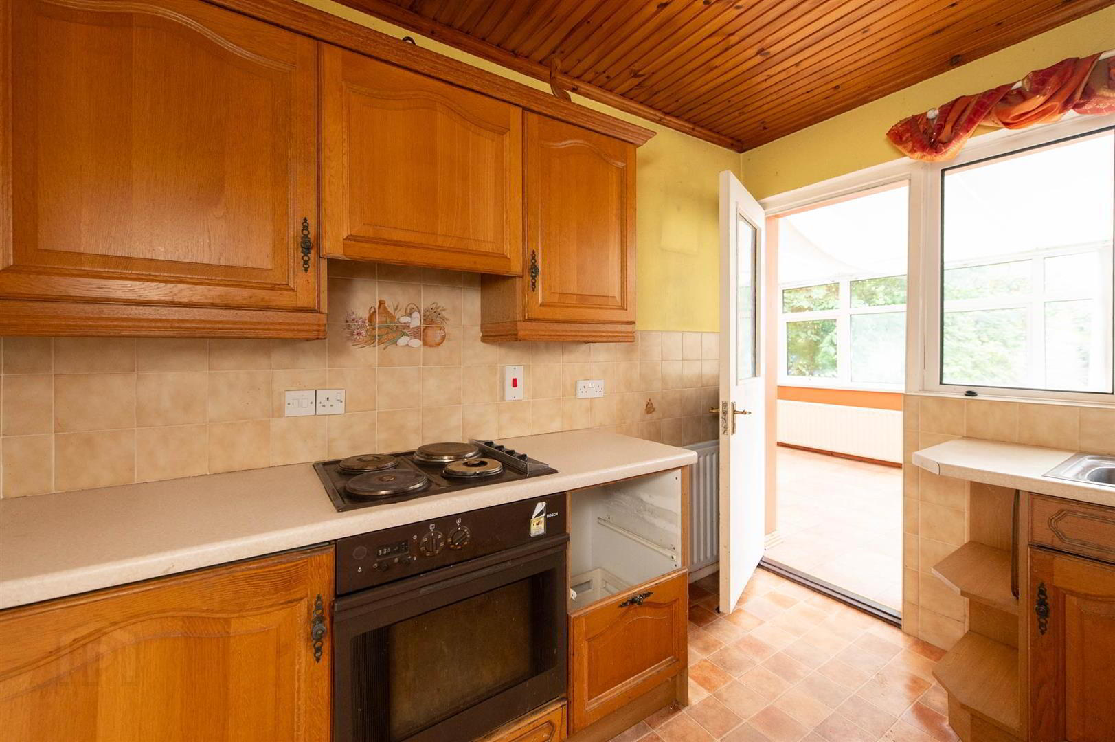 14 Kensington Avenue 6 of 19