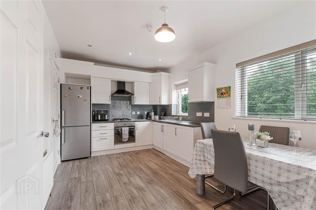 Apt 9, Tivoli Court 8 of 26