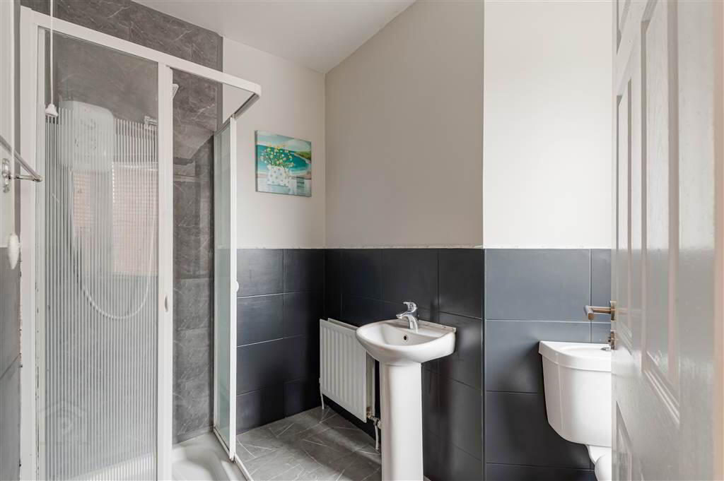 Apt 9, Tivoli Court 17 of 26