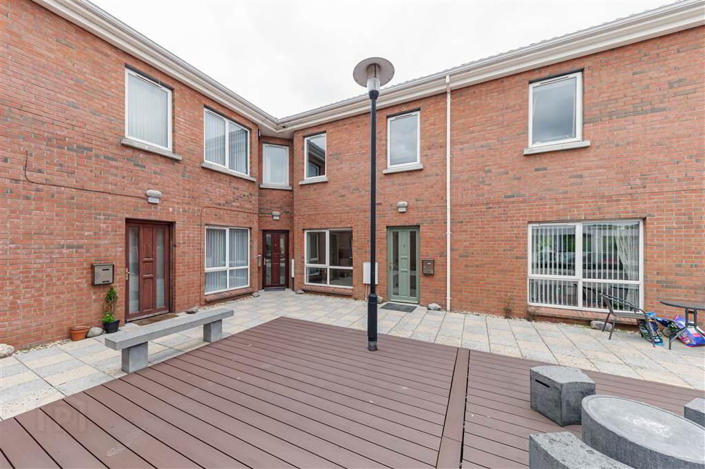 Apt 9, Tivoli Court 25 of 26