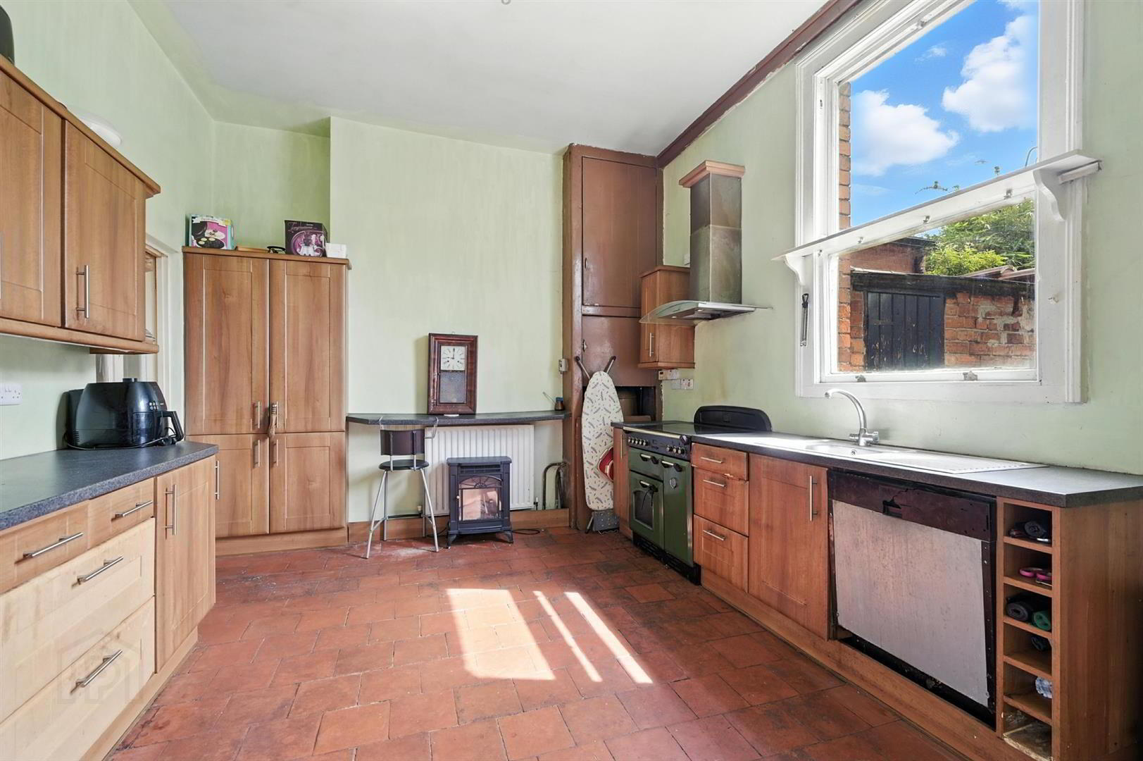 33 Marlborough Park North 7 of 18
