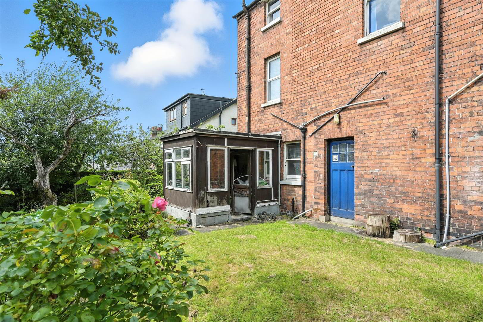 33 Marlborough Park North 18 of 18