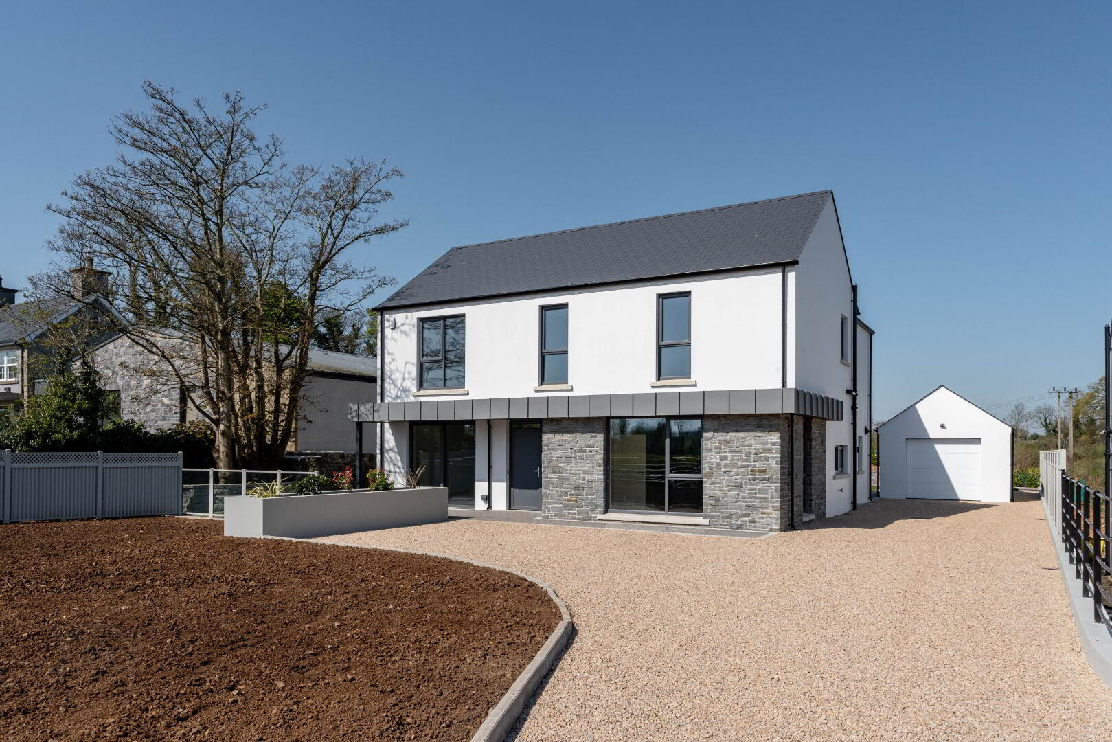 The Somerley, 1 Finlay Hall 2 of 47