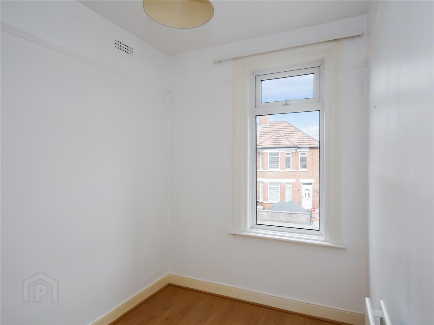29 Queensberry Park 11 of 14