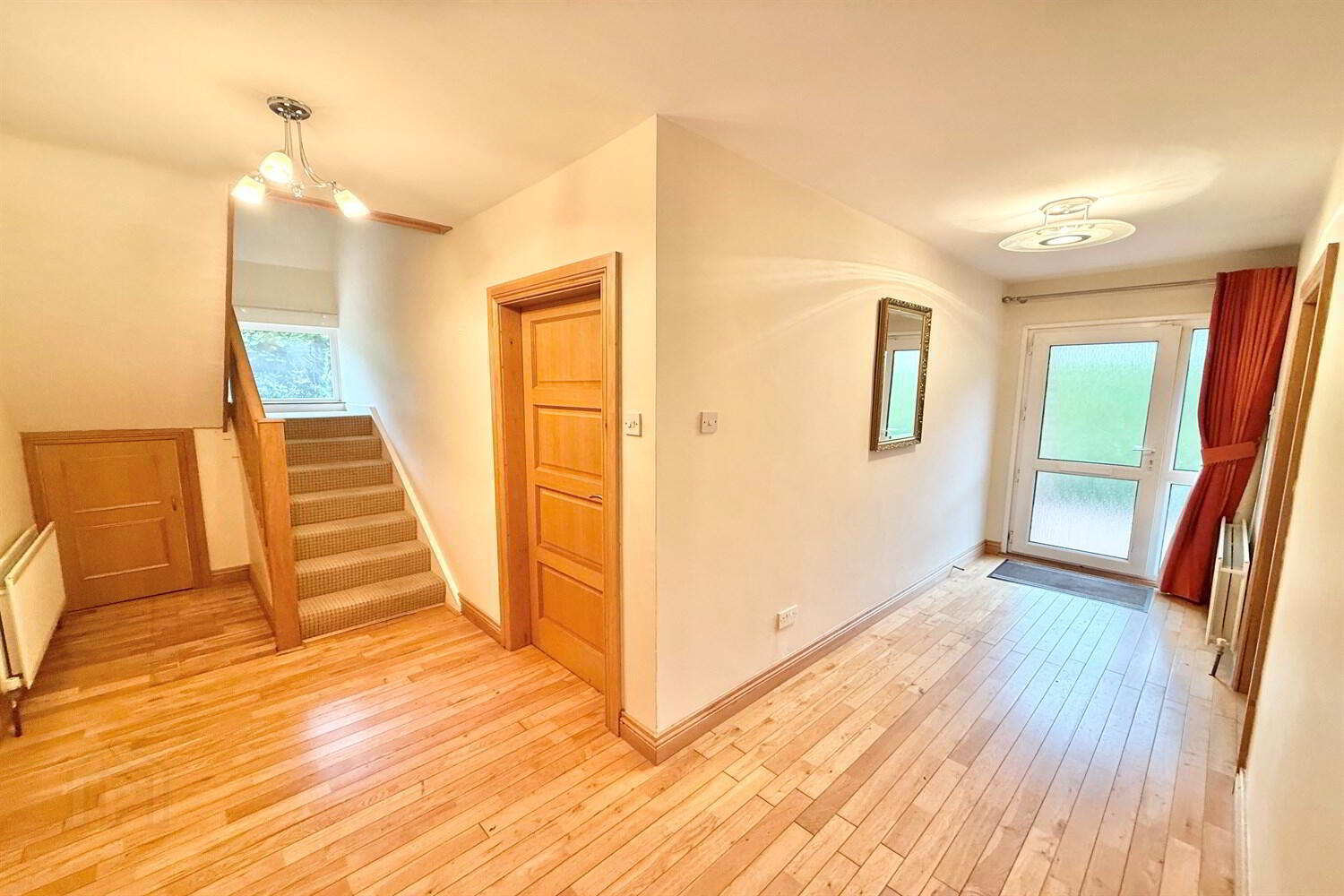 14 Strangford Avenue 2 of 17
