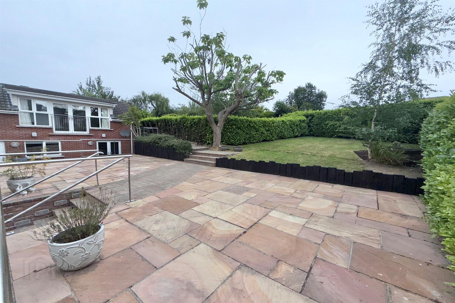 14 Strangford Avenue 16 of 17
