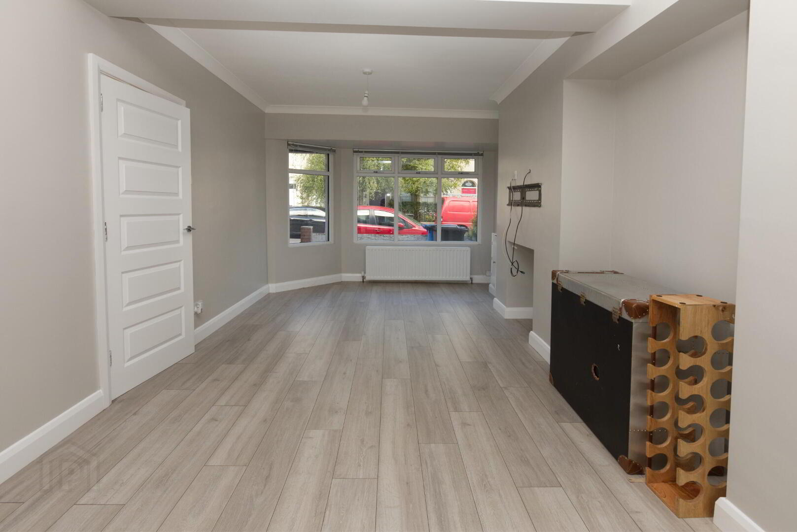33 Southwell Road 2 of 13
