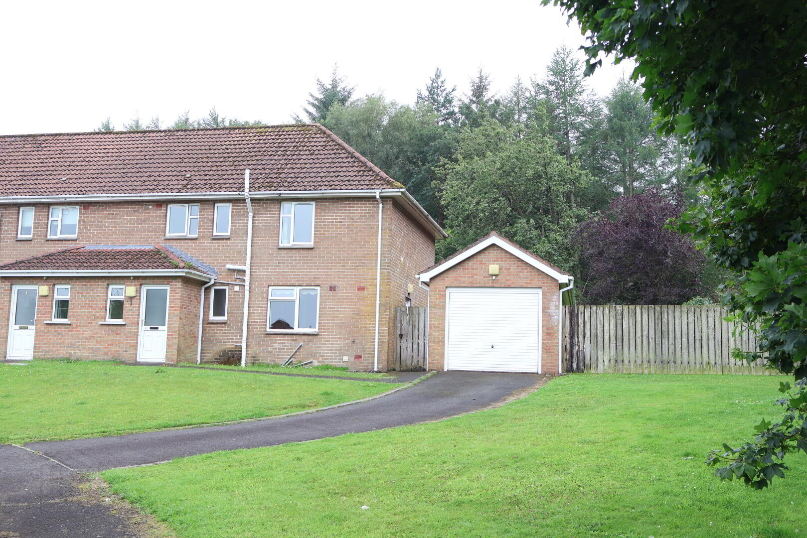 41 Wood Road 2 of 12